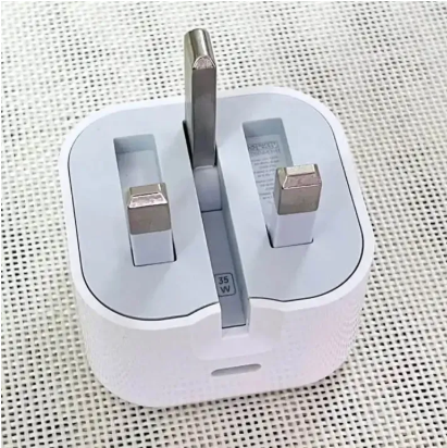 راسية شاحن apple USB-C بقوة 25 واط - Image 1 + 1