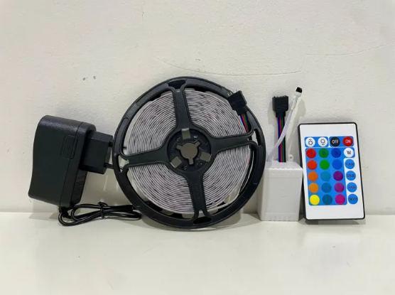 شريط إضاءة LED RGB بطول 5 أمتار بجهد 12V - Image 1 + 1
