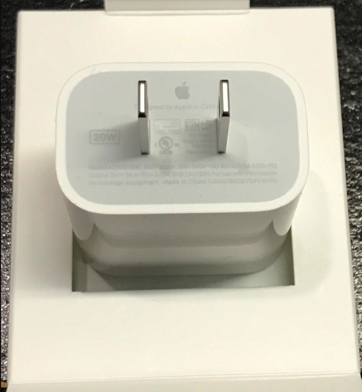 محول طاقة apple USB-C بقوة 18 واط  - Image 2 + 1