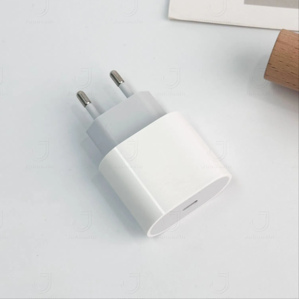 راسية شاحن USB-C بقوة 35 واط - Image 2 + 1